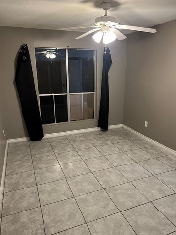 3900 Woodchase Drive 163, Houston, TX 77042