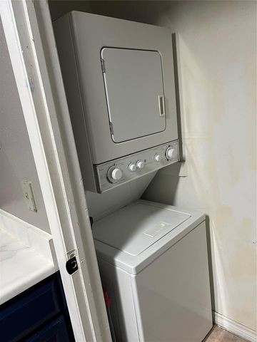 3900 Woodchase Drive 163, Houston, TX 77042