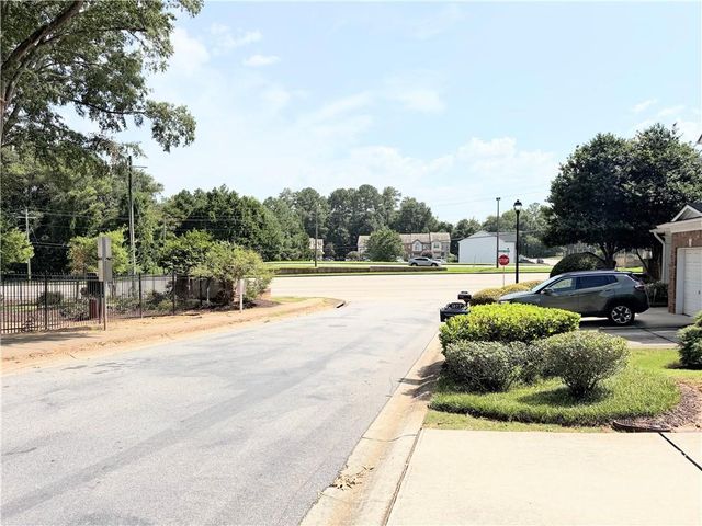 1075 Brittania Road, Stone Mountain, GA 30083