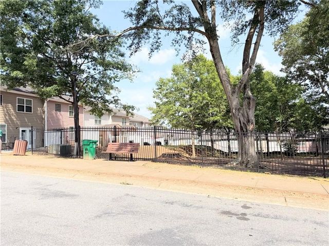 1075 Brittania Road, Stone Mountain, GA 30083