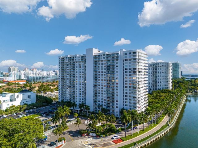 2801 NE 183rd Street 510W, Aventura, FL 33160