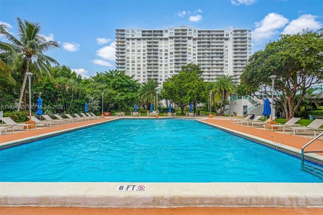 2801 NE 183rd Street 510W, Aventura, FL 33160