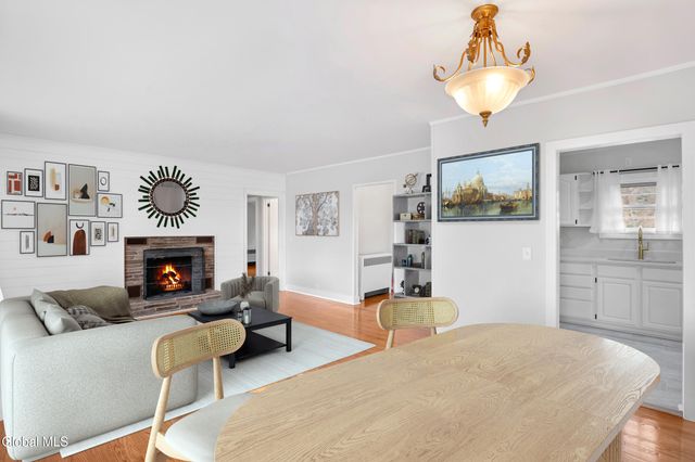 4155 NY-43, Wynantskill, NY 12198