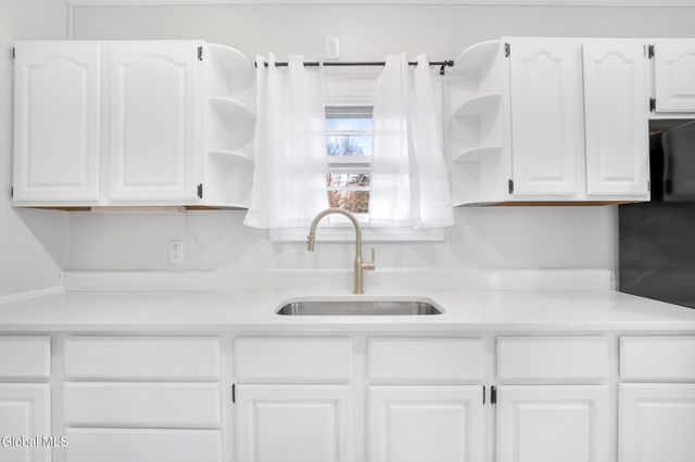 4155 NY-43, Wynantskill, NY 12198