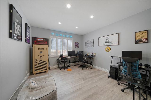 17889 Orangewood Lane, Riverside, CA 92503