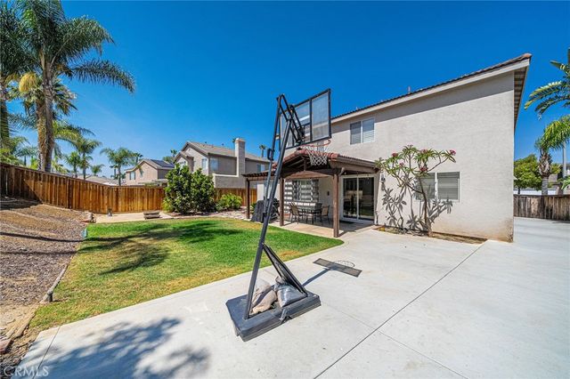 17889 Orangewood Lane, Riverside, CA 92503