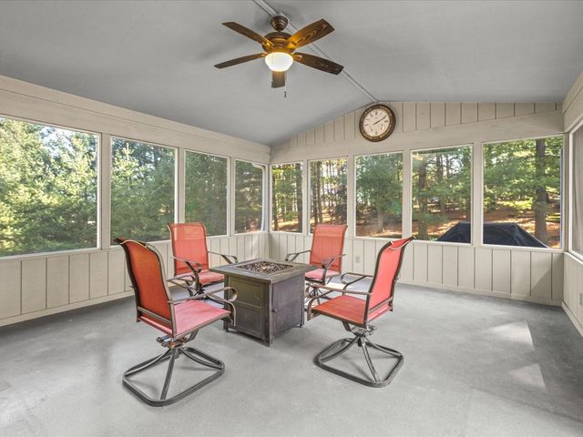 11575 Aberdeen Road, Belvidere, IL 61008