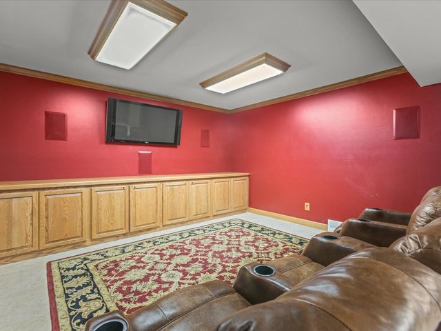 11575 Aberdeen Road, Belvidere, IL 61008