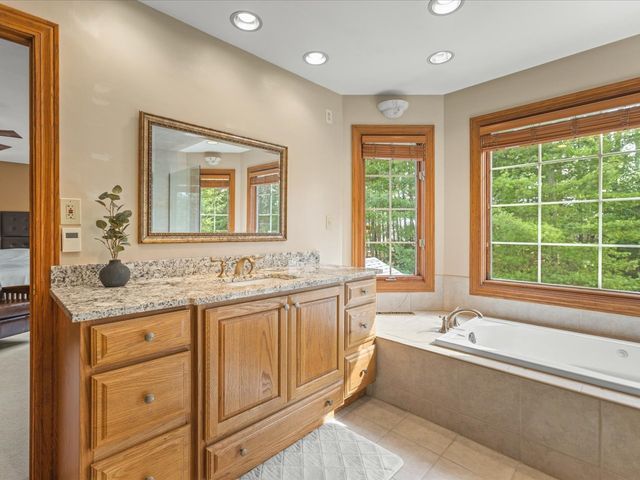 11575 Aberdeen Road, Belvidere, IL 61008