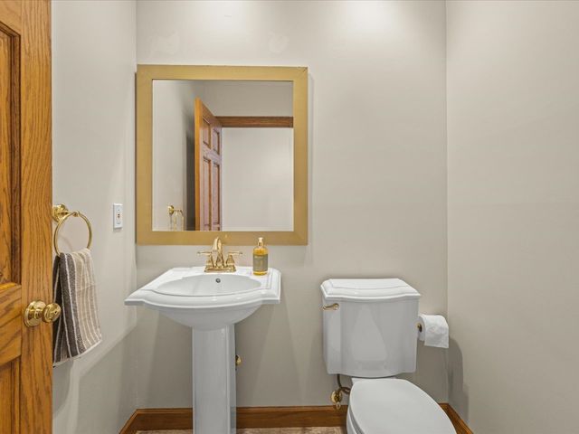 11575 Aberdeen Road, Belvidere, IL 61008