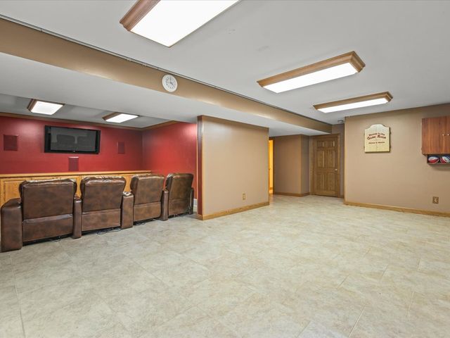 11575 Aberdeen Road, Belvidere, IL 61008