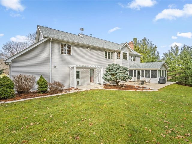 11575 Aberdeen Road, Belvidere, IL 61008