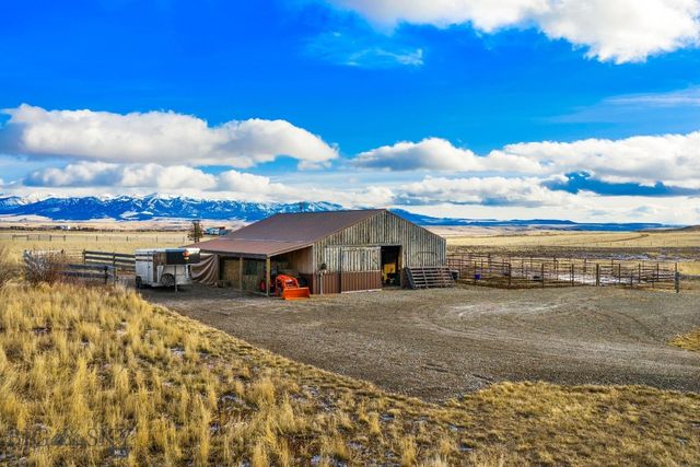 10 Windmill Lane, Wilsall, MT 59086