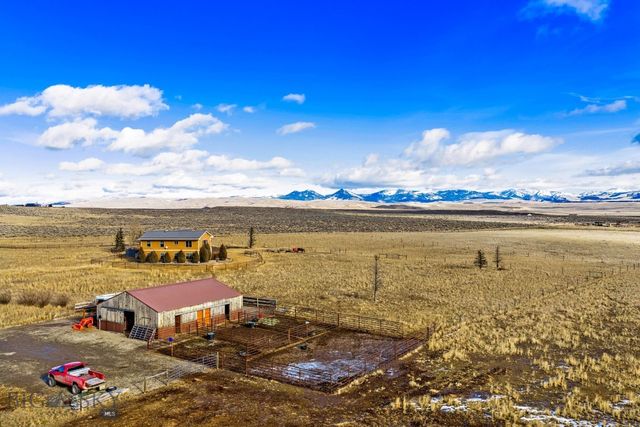 10 Windmill Lane, Wilsall, MT 59086