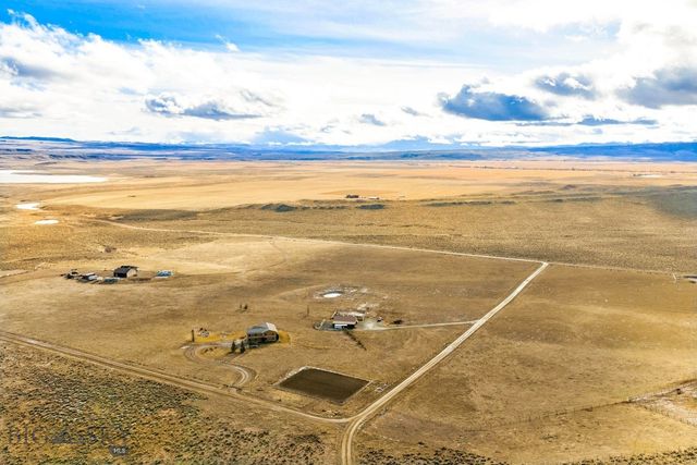 10 Windmill Lane, Wilsall, MT 59086