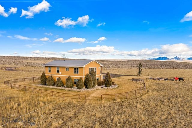 10 Windmill Lane, Wilsall, MT 59086