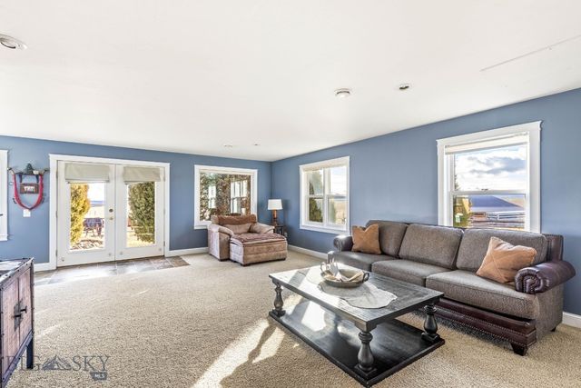 10 Windmill Lane, Wilsall, MT 59086