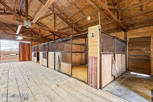 10 Windmill Lane, Wilsall, MT 59086