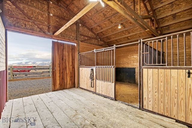 10 Windmill Lane, Wilsall, MT 59086