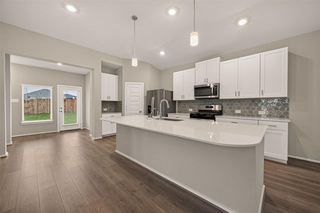 5105 Redbud Valley Dr, Pearland, TX 77584