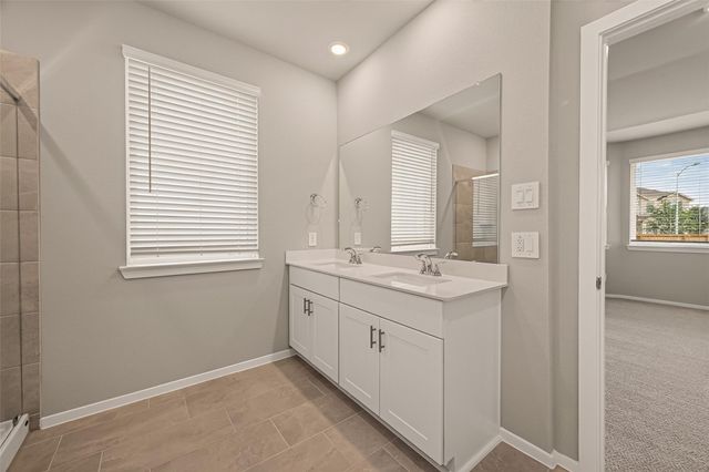 5105 Redbud Valley Dr, Pearland, TX 77584