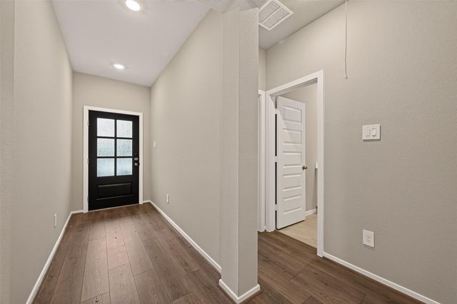 5105 Redbud Valley Dr, Pearland, TX 77584