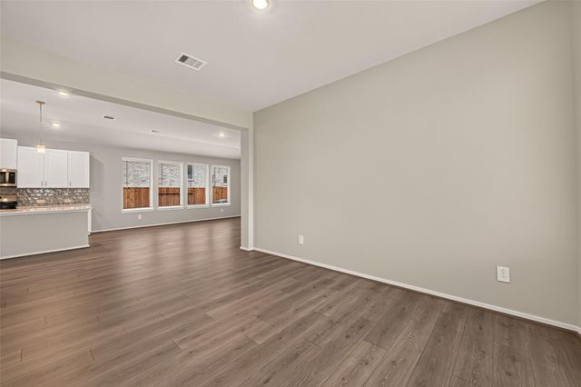 5105 Redbud Valley Dr, Pearland, TX 77584