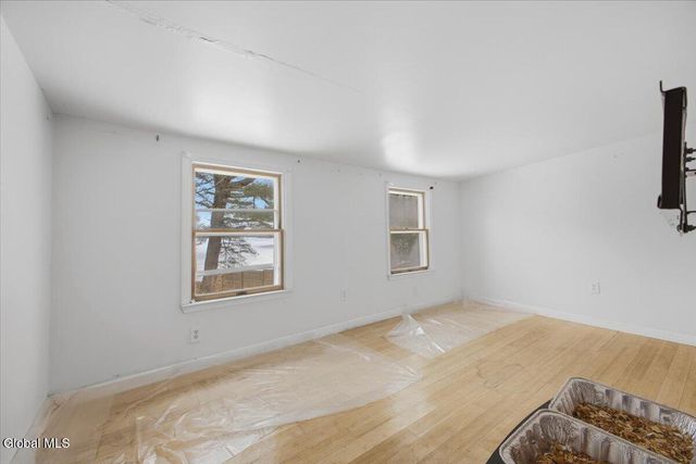 5518 Crooked Street, Galway, NY 12025