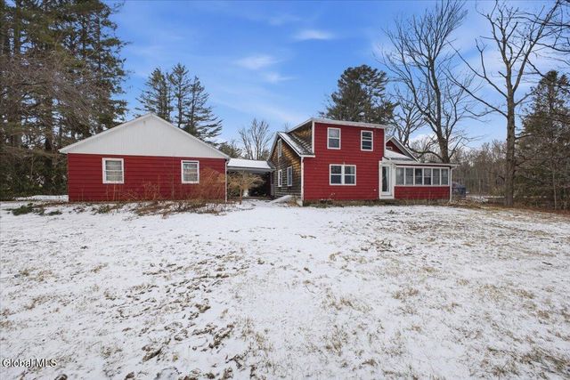 5518 Crooked Street, Galway, NY 12025