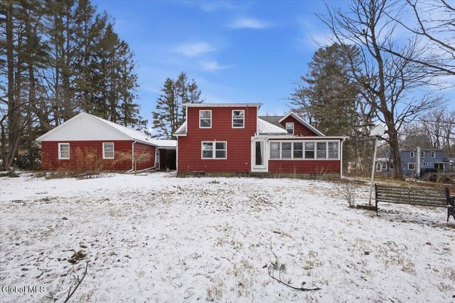 5518 Crooked Street, Galway, NY 12025