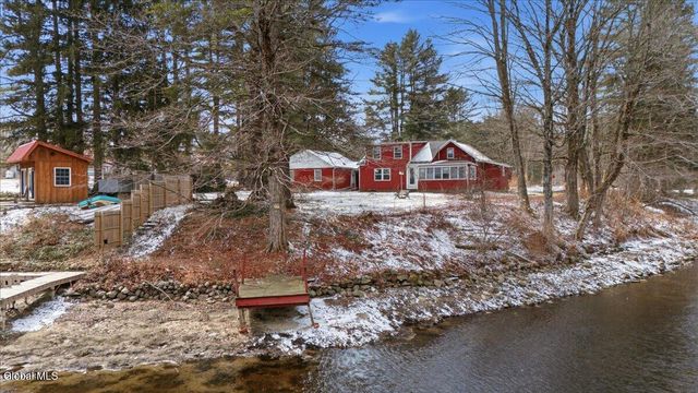 5518 Crooked Street, Galway, NY 12025