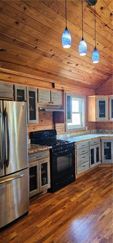 29 County Road 240, Eureka Springs, AR 72632