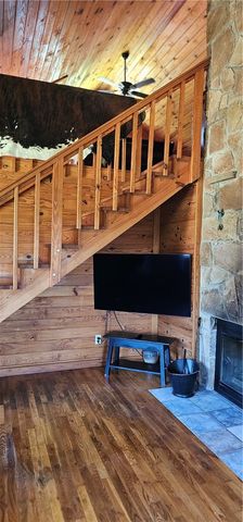 29 County Road 240, Eureka Springs, AR 72632