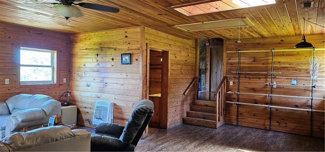 29 County Road 240, Eureka Springs, AR 72632