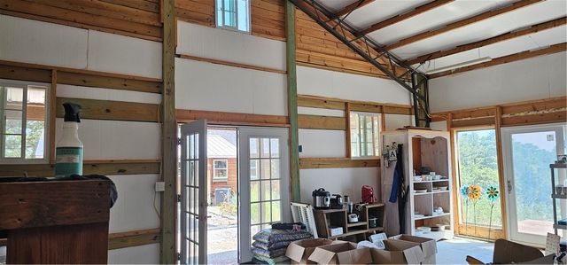 29 County Road 240, Eureka Springs, AR 72632