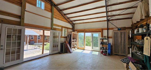 29 County Road 240, Eureka Springs, AR 72632