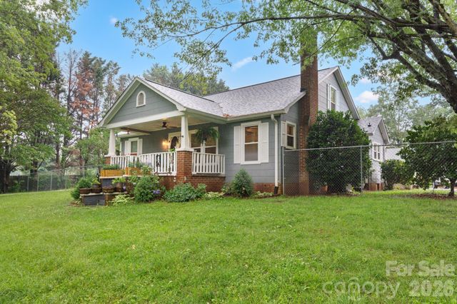 2409 US 70 Highway W, Morganton, NC 28655