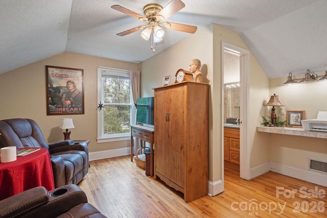 2409 US 70 Highway W, Morganton, NC 28655