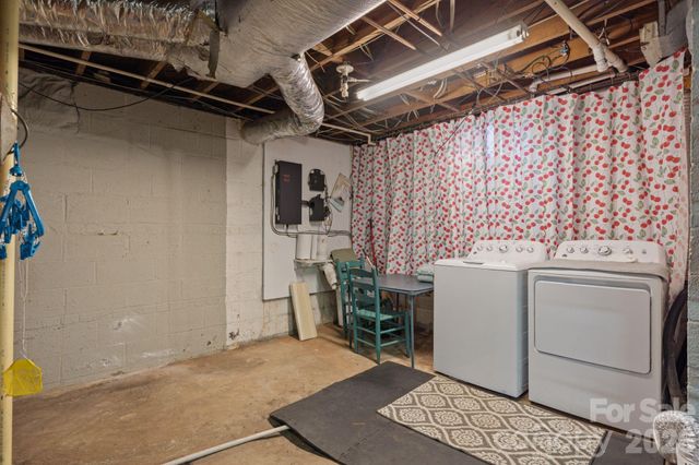2409 US 70 Highway W, Morganton, NC 28655