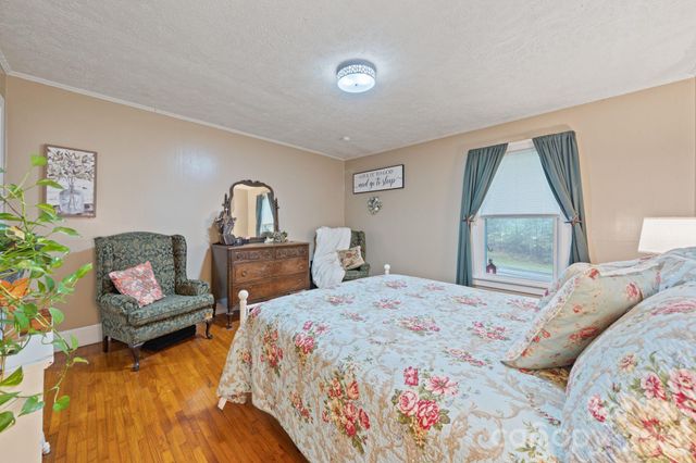 2409 US 70 Highway W, Morganton, NC 28655
