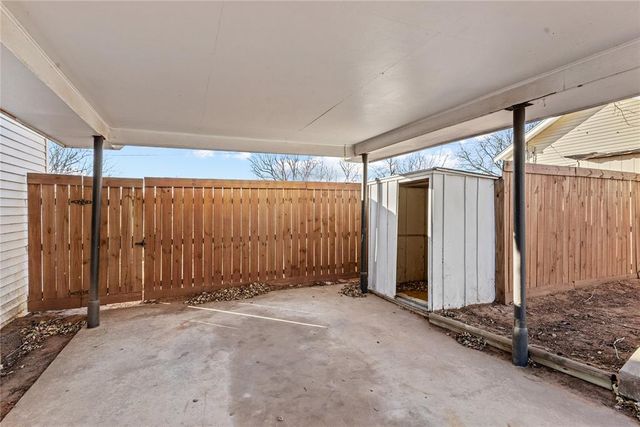 214 N 7th Street, Weatherford, OK 73096