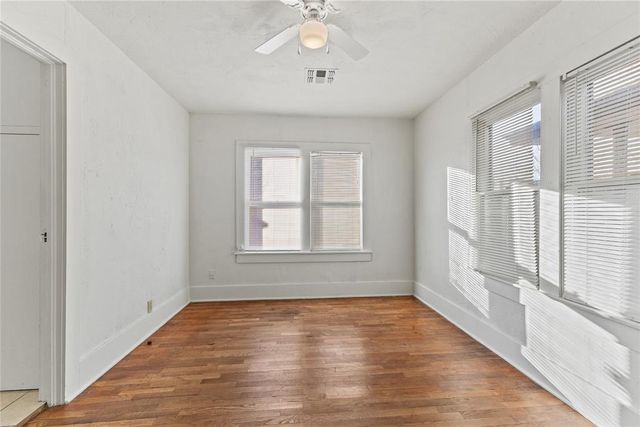 214 N 7th Street, Weatherford, OK 73096