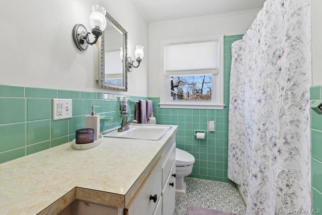 51 Lockitt Drive, Jamesport, NY 11901