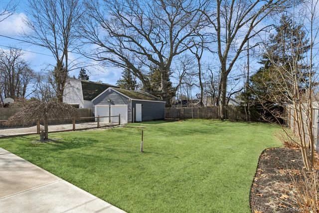 51 Lockitt Drive, Jamesport, NY 11901
