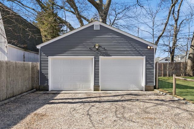 51 Lockitt Drive, Jamesport, NY 11901