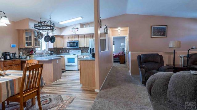 403 N Desert Cove Dr, Pueblo West, CO 81007