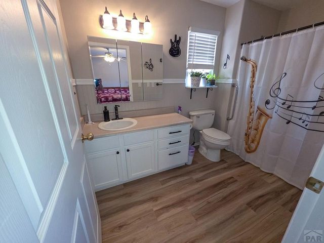 403 N Desert Cove Dr, Pueblo West, CO 81007