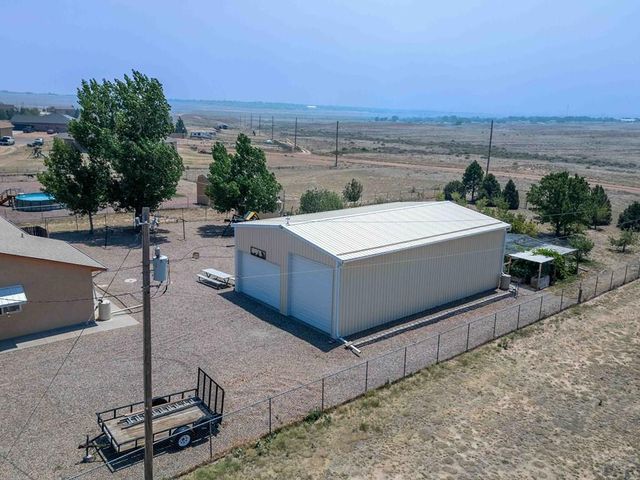 403 N Desert Cove Dr, Pueblo West, CO 81007