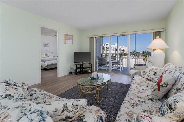 6900 ESTERO BLVD # 401, Fort Myers Beach, FL 33931