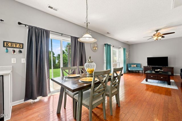 809 Stackhurst Way, Wake Forest, NC 27587